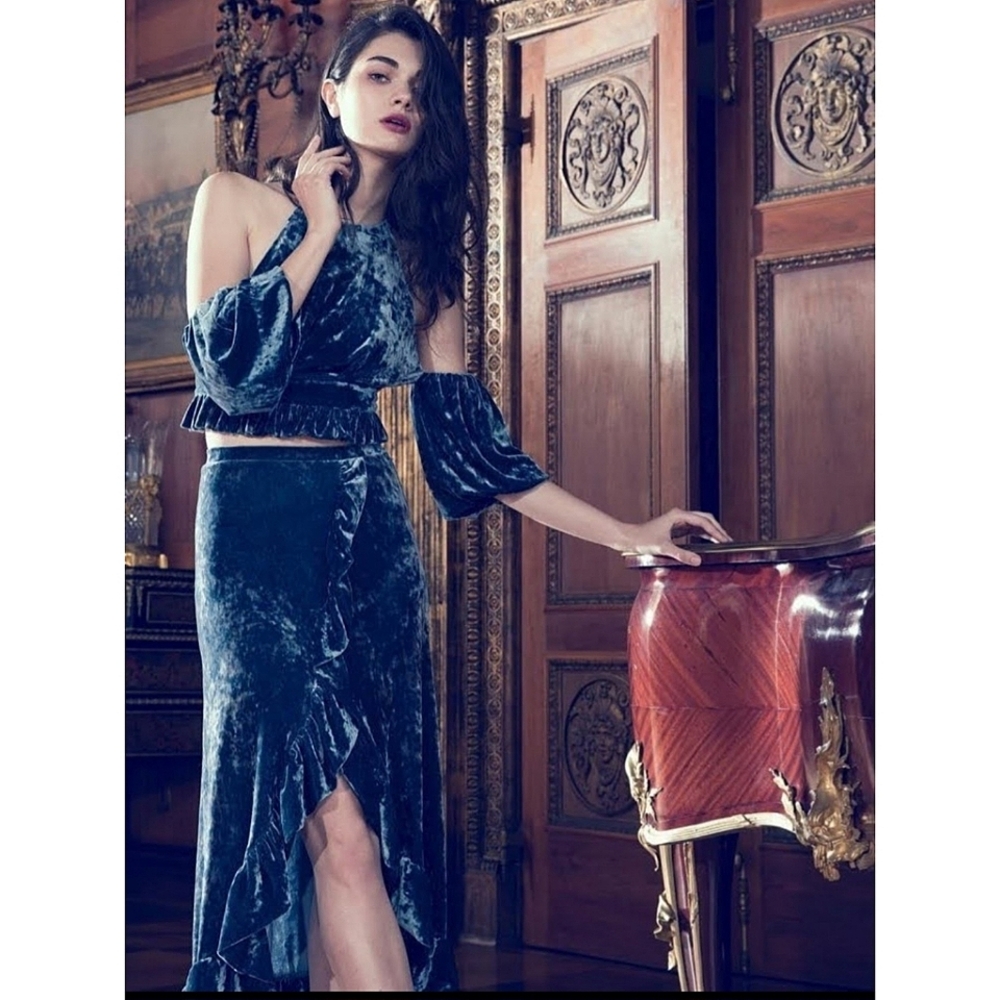 Misa Los Angeles Pao Crushed Blue Velvet Ruffle Midi Skirt Boho Dark Romantic